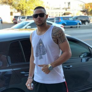 Meet your Posher, Yuri